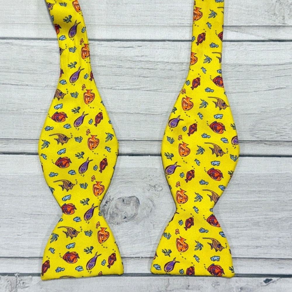 Maus & Hoffman Bow Tie Yellow Fish All Over Print Ocean Marine Silk Bowtie